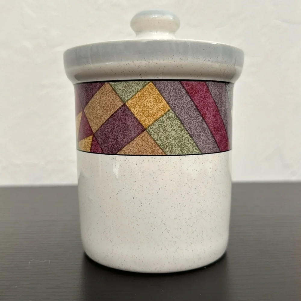 Studio Nova Small Palm Desert 5.25” Canister & Lid